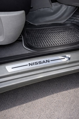 Nissan Krom Plastik 4 Parça Kapı Parlak Eşik Seti