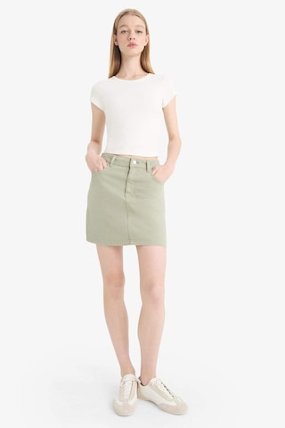 DeFacto Coool Normal Bel Gabardin Mini Etek E5346AX25SPGN497 Yeşil