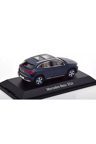 1:43 Herpa 2021 Mercedes Benz Eqa H243
