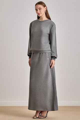 Yandan Cepli Gri Örme Etek Gri