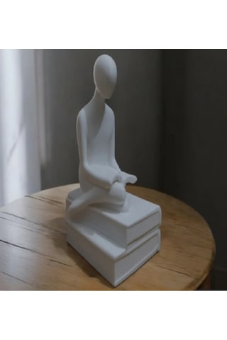 Huzurlu Okuyucu Temalı Iskandinav Biblo