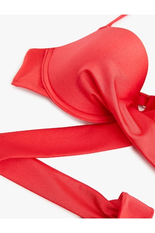 Koton Boyundan Bağlamalı Çapraz Kuşak Aksesuar Detaylı Push-up Bikini Üstü Kırmızı 5sak10193mm Kırmızı