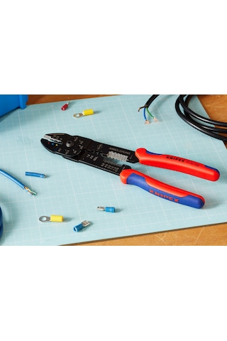 Knipex Sıkma Pensesi Siyah Boyalı, Çok Bileşenli Saplı 240 Mm 97 22 240