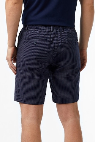 Lacoste Men's Slim Fit Navy Bermuda Shorts Erkek Dar Kesim Pamuk Bermuda Şort Lacivert
