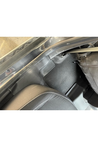 Türkmen Oem Dacia Duster 2018 Sonrası Halı Kenar Plastiği 5 Parça