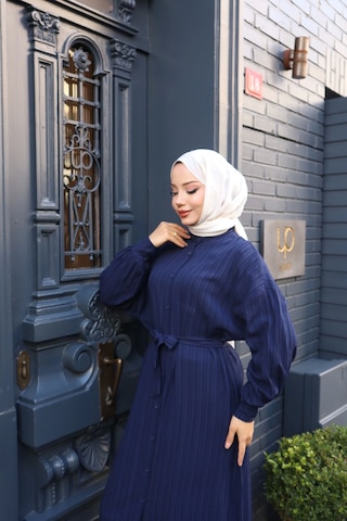 Kadın Lacivert Boydan Düğmeli Yarasa Kol Kuşaklı Lara Keten Uzun Tesettür Elbise Lacivert