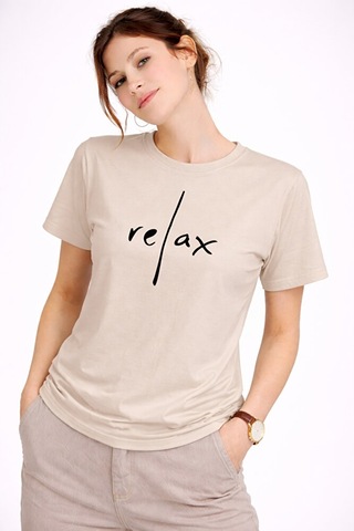 Nevermind Kadın Tişört Basic Minimal Baskılı Relax Yazılı Günlük Rahat Pamu Bej