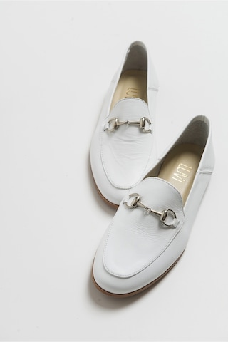 Luvishoes F03 Beyaz Cılt Derı Kadın Babet Beyaz