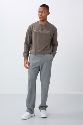 Tommy Life Gri Melanj Pamuklu Kalın İçi Tüylü Yumuşak Dokulu Oversize Nakışlı Erkek Eşofman Altı -82146 GB MELANJ