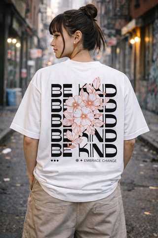 Camblys Be Kınd Sırt Baskılı Oversize Kalın Kumaş Bol Kalıp Unisex T-shirt Beyaz