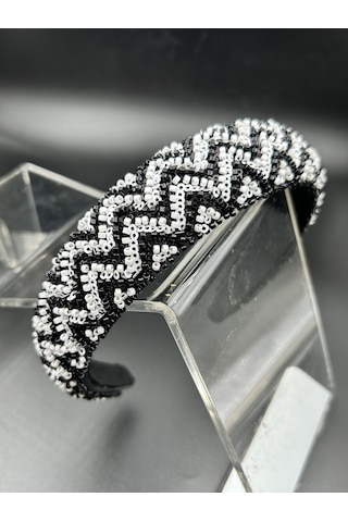 Bymerve El İşlemeli Siyah Beya Renk Boncuk Parlak İşleme Abiye Nişan Davet Kadın Saç Tacı Siyah - Beyaz