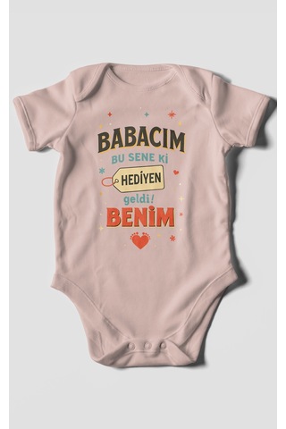 Babacım Bu Sene Ki Hediyen Geldi Benim Baskılı Bebek Zıbını Çıtçıtlı Body %100 Pamuk Kısa Kol Pastel Pembe