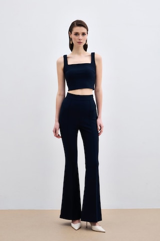 Sateen Kare Yaka Crop Bluz - Lacivert-135612 Lacivert