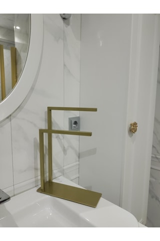 lyla concept Arya Tezgah Üzeri Havluluk Gold Altın