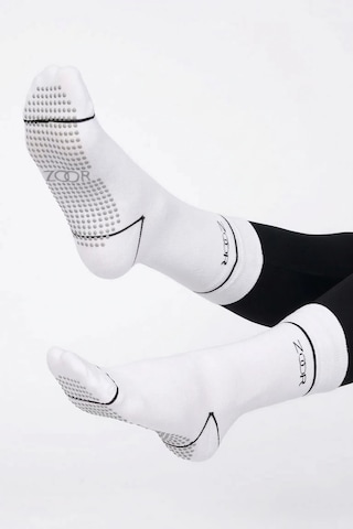 Zoor 2'li Siyah Beyaz Kaydırmaz Silikonlu Taban Nefes Alan Premium Pilates, Yoga, Fitness, Koşu Sporcu Çorap Siyah - Beyaz