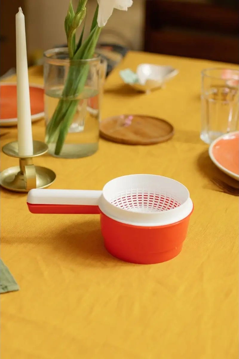 Milih Peynir Kalıbı. Mutfak İçin Peynir Yapma Kabı 64765031 Kırmızı