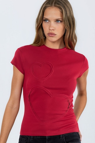 Hiccup Busem İşlemeli Kalp Desenli Yuvarlak Yaka T-shirt Kırmızı