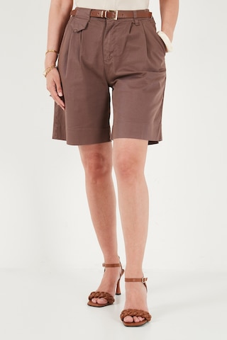 Lela Pamuklu Loose Fit Pileli Kemerli Bermuda Şort Bayan Şort 668yp5439 Açık Kahve