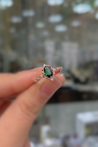 925 Ayar Gümüş Rose Gold Oval Kesim Yeşil Taşlı Vintage Tasarım Kadın Yüzük Rose