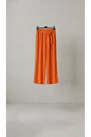 Yüksek Bel Rahat Kesim Kuşak Detaylı Yazlık Viskon Pantalon Turuncu