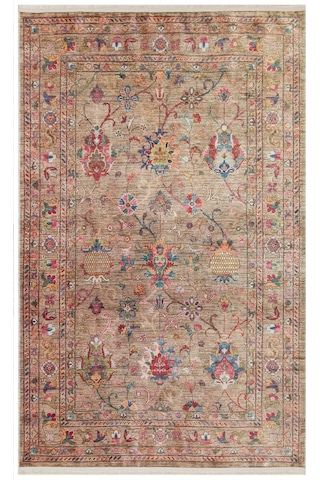 Beige Kolay Kullanımlı Kaymaz Karabağ Ve Antik Desenlere Sahip Yı