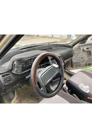 1975-2003 Modellerine Uygun Lada Vega Torpido Koruma Halısı Siyah Kenar Renk Siyah
