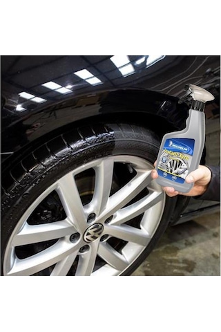 Michelin MC31371 Lastik Parlatıcı Koruyucu ve Yenileyici Sprey 650 ML
