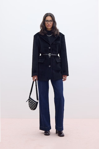 Kemerli Kaşe Ceket Siyah Siyah