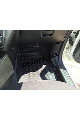 2009 Fiat Linea Havuzlu Paspas Araca Özel Badela Marka