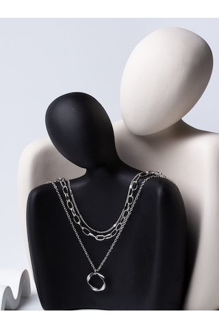 Gümüş Renk Bükümlü Yuvarlak Charm Katmanlı Kolye Gümüş