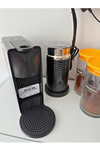 Nespresso Büyük Bardak Altlığı 10.5 Cm Geniş Su Damlama Haznesi Siyah