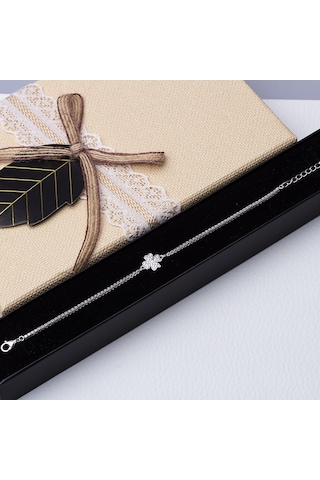 Yonca Model 925 Ayar Gümüş İnce Suyolu Kadın Bileklik Gümüş