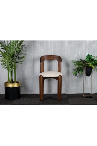 Modern Sade Ve Şık Sandalye