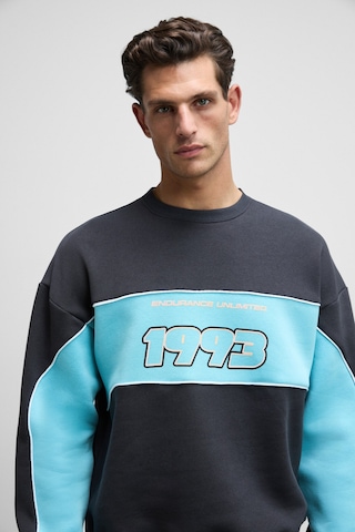 Grimelange MONTY Erkek Yuvarlak Yaka Baskılı Omuzları Yeşil Renkte Relaxed Fit Antrasit Sweatshirt
