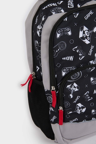 Defacto Erkek Çocuk Sırt Çantası F0241a8nsbk27 Siyah