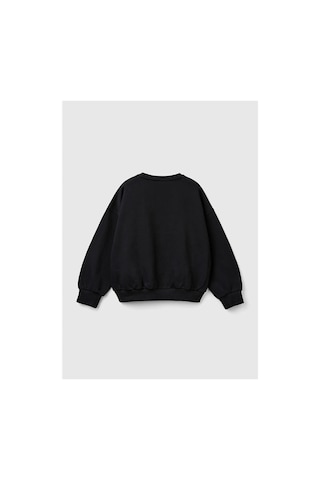 Mayoral United Colors Of Benetton Kız Çocuk Siyah Önü Pullu Baskı Detaylı Bisiklet Yaka Sweatshirt
