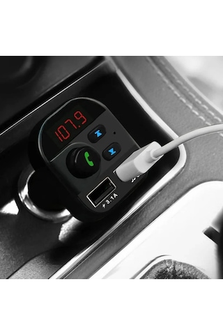 Divex Araç Fm Transmitter Bluetooth 2xusb Mp3 Çakmaklık Girişli Dt-602
