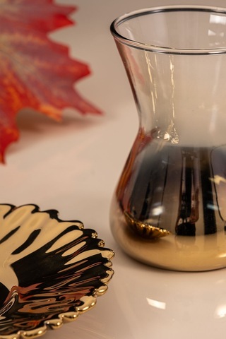 Mest 12 Parça Titanyum Gold Çay Bardağı Ve Çay Tabağı Seti - 140 Cc Şıklık Ve Zarafet Gold