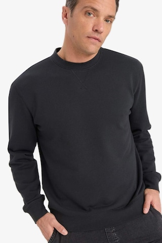 Defacto %100 Pamuk Regular Fit Bisiklet Yaka Sweatshirt E8339ax25auar235 Antrasit