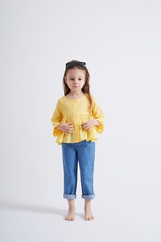 Oliventhekid Sarı Vual Önden Düğmeli Robadan Büzgülü Kol Ucu Fırfırlı Kız Çocuk Gömlek Sarı Sarı