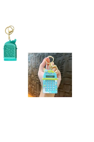 Mini 8 Haneli Hesap Makineli Labirent Oyunlu Karikatür Anahtarlık 1 Adet Ebat:7,3 Cm X 4,8 Cm Turkuaz