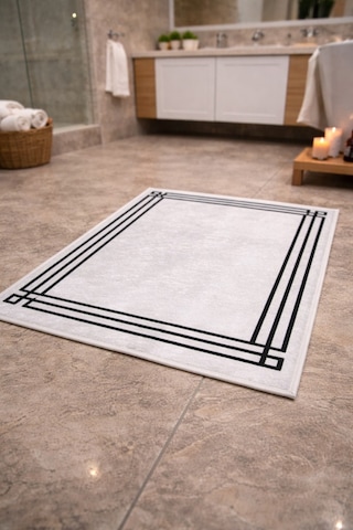 Modern Çizgili Çerçeve Banyo Paspası Kaydırmaz Tabanlı Yumuşak 2 Li Set Beyaz