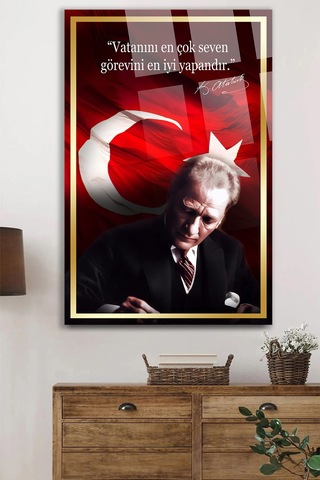 Vatanını En Çok Seven Görevini En İyi Yapandır Atatürk Kırılmaz Cam Tablo Ev Ofis İş Yeri Hediryesi