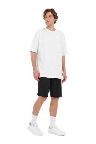 Kinetix Mb Oversıze 11bs201 6fx Kırık Beyaz Erkek Kısa Kol T-shirt 000000000102121377