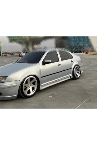 Vw Bora Delikli Marşpiyel - Boyasız Fiberglass