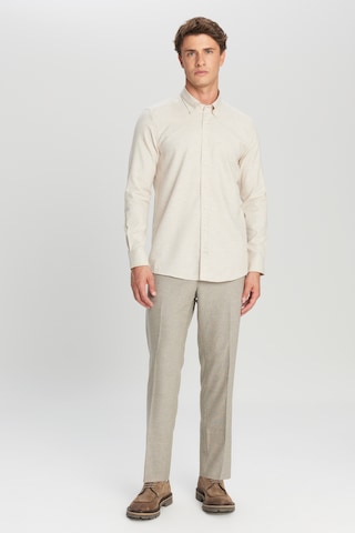 Premıum Altınyıldız Erkek Bej %100 Pamuk Slim Fit Dar Kesim Düğmeli Yaka Diagonal Desenli Flanel Gömlek