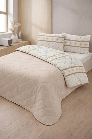 Formeya Kapitoneli Tek Kişilik Desenli Pike - Yatak Örtüsü Takımı 160x230 Cm - 1 Adet Yastık Kılıflı Bej Diğer