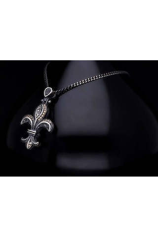 Vog Oksitli Fleur De Lis 1 Zirconia Taşlı 925 Ayar Gümüş Sevgiliye Eşe Babaya Kolye