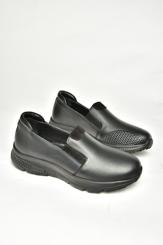 Fox Shoes T555082003 Siyah Hakiki Deri Comfort Ortopedik Taban Kadın Ayakkabı Siyah
