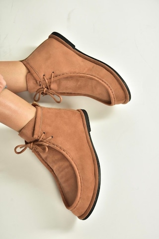 Fox Shoes V846926302 Taba Süet Düz Tabanlı Bağcıklı Kadın Bot Taba